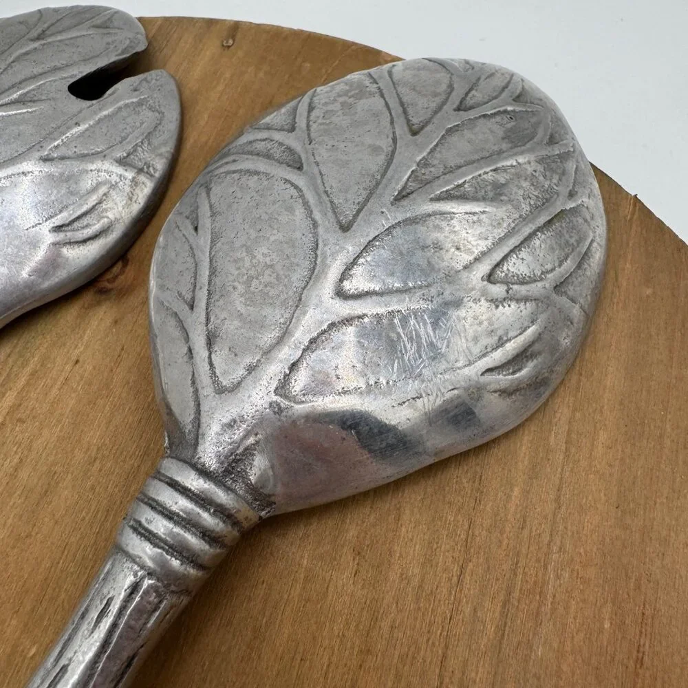 Garden Lettuce Cabbage Leaf Salad Tongs Serving Spoons Sand Cast Alloy Metalware